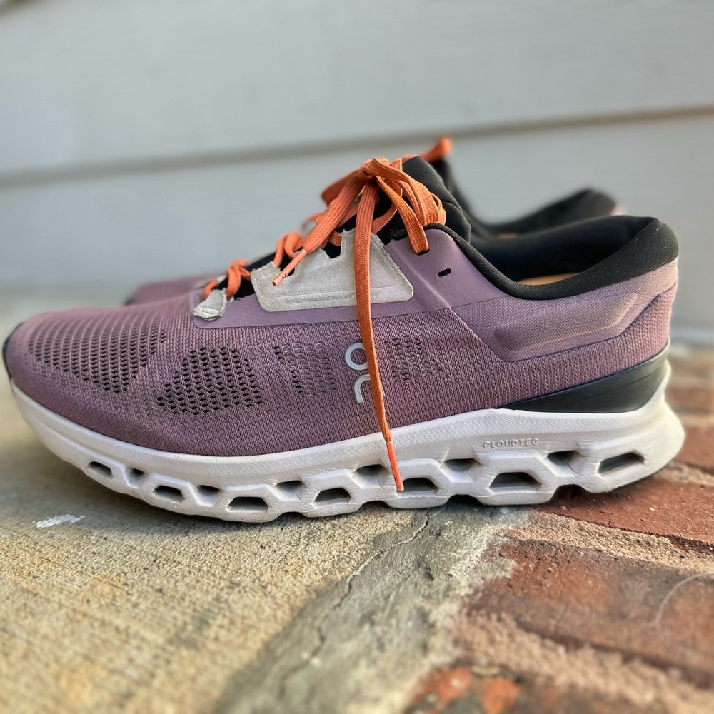 On Cloudstratus 3 Womens Purple Quartz Lily Running  Size 11